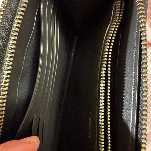 Coach - Picture 10 of 15